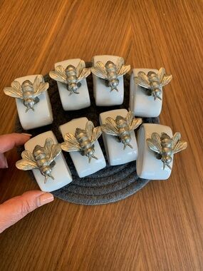 Vagabond House Arche of Bees napkin rings